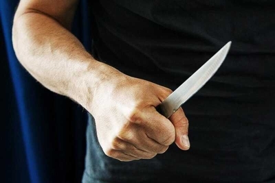 В Москве мужчина тяжело ранил бывшую жену ножом